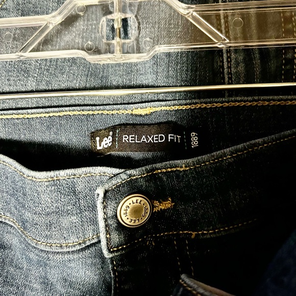 Lee Women’s Plus Size Relaxed Fit Bermuda Shorts - Picture 5 of 5